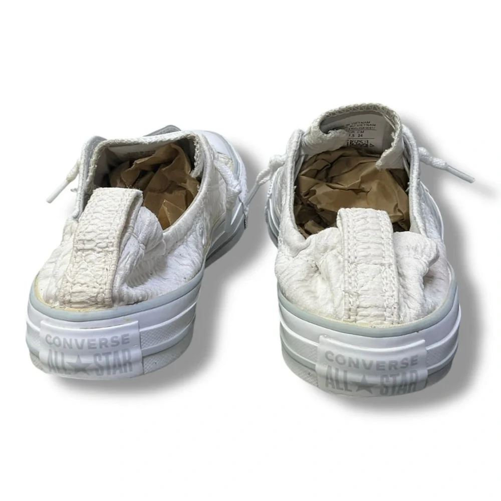 👟 Converse All Star White Slip-On Sneakers Women’s 7 - Picture 5 of 8